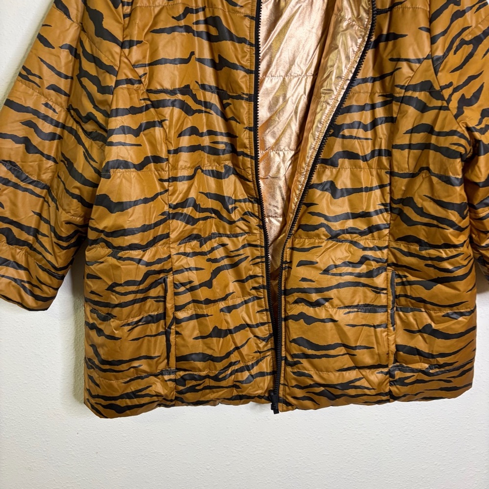 Chico's Rose Gold Black Tiger Print reversible Puffer Jacket metallic sz 16 18 - Picture 6 of 10